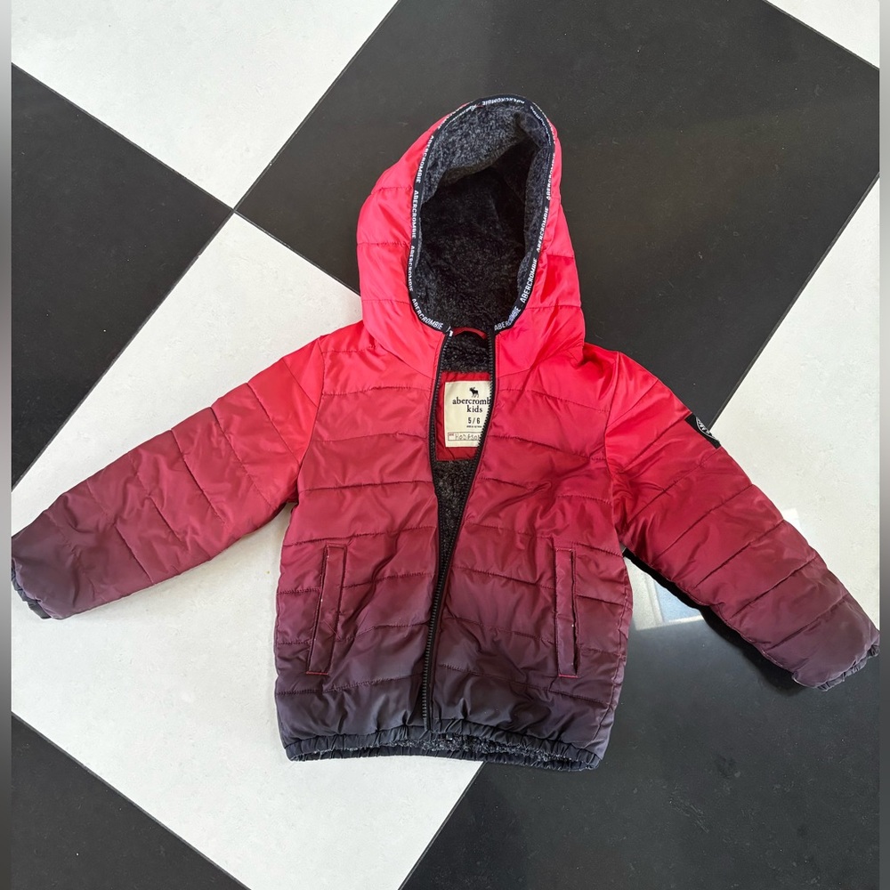 Abercrombie Kids size 5/6 puffer coat